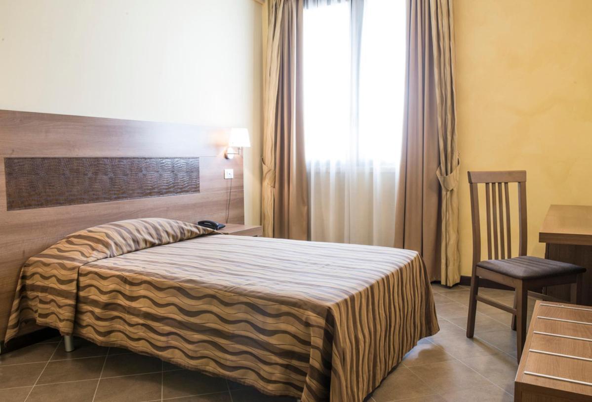 Hotel Corte Business Cavriago Екстер'єр фото