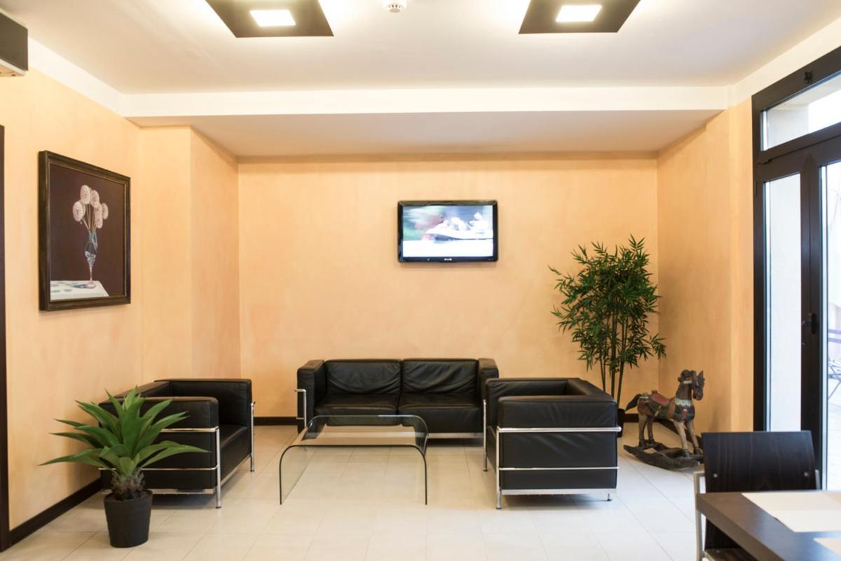 Hotel Corte Business Cavriago Екстер'єр фото