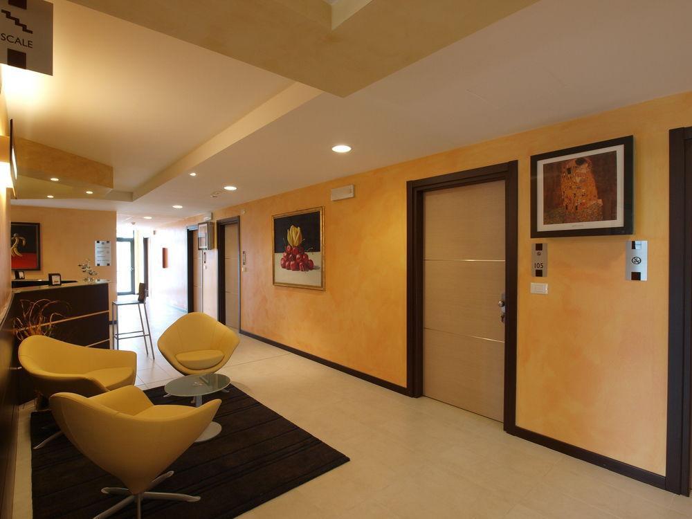 Hotel Corte Business Cavriago Екстер'єр фото
