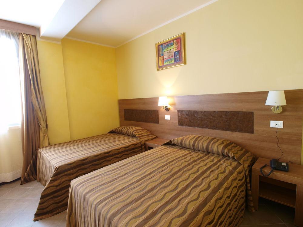 Hotel Corte Business Cavriago Екстер'єр фото