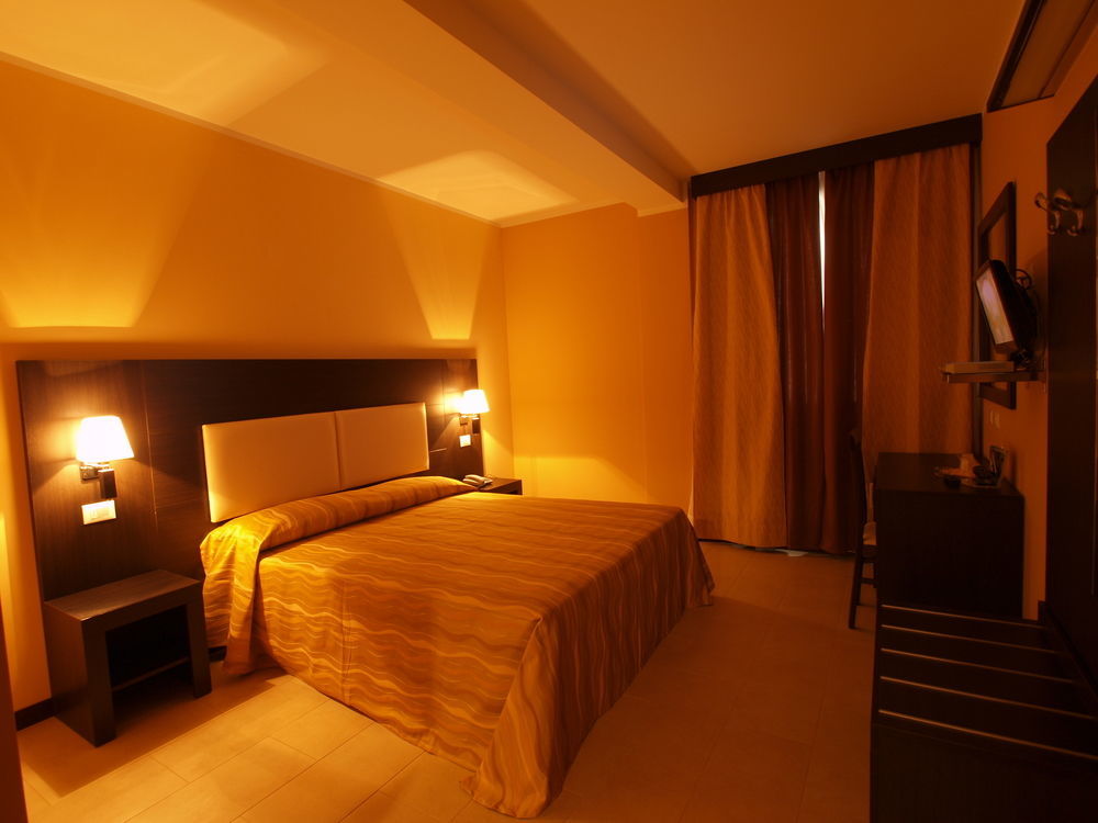 Hotel Corte Business Cavriago Екстер'єр фото