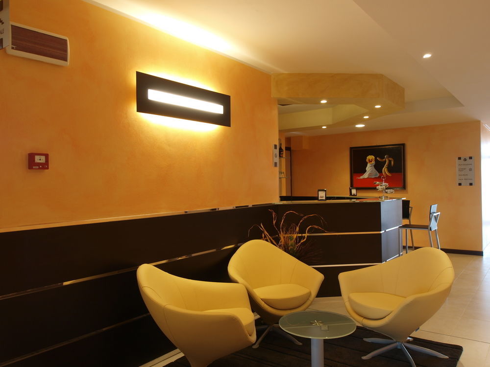 Hotel Corte Business Cavriago Екстер'єр фото