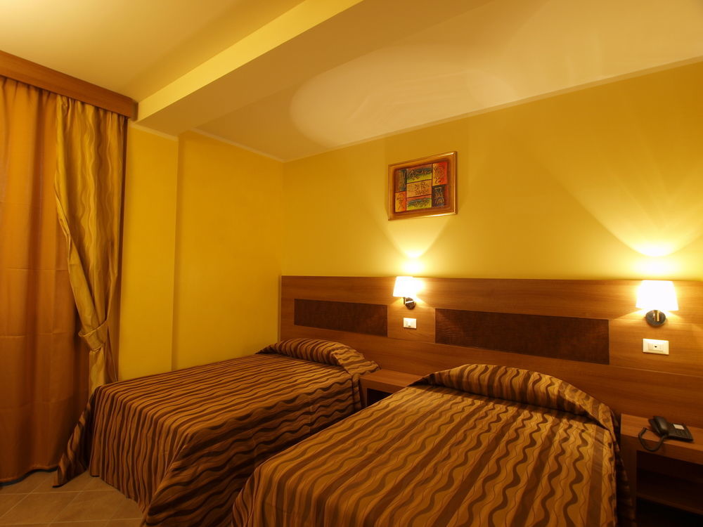 Hotel Corte Business Cavriago Екстер'єр фото