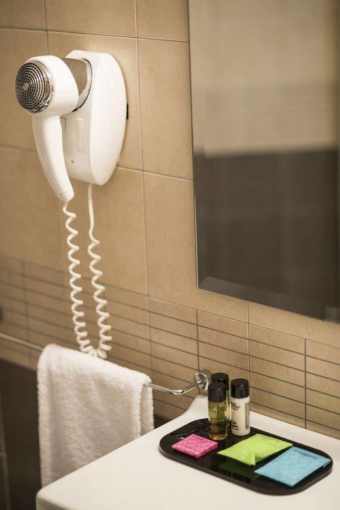 Hotel Corte Business Cavriago Екстер'єр фото